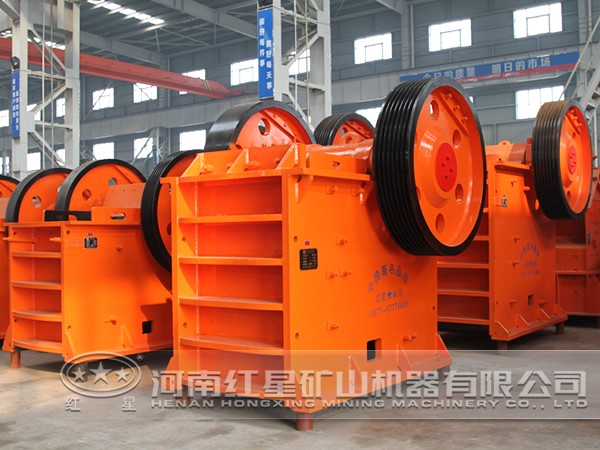 簡(jiǎn)擺顎式破碎機(jī)
